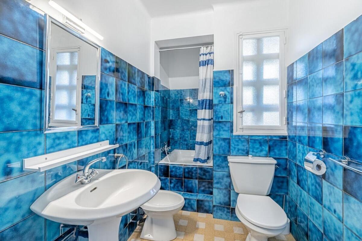 Le Marignan- Studio plein centre Cassis Extérieur photo